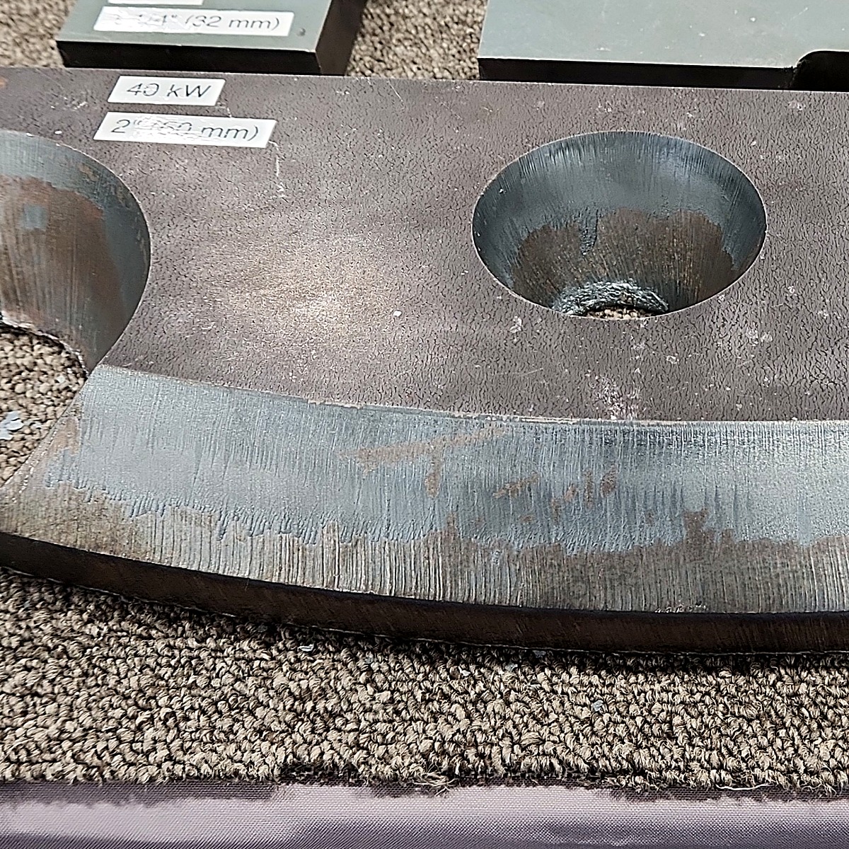 2 inch steel plate with 45 degree bevel cut on TANAKA FMZIII 40 kW fiber laser